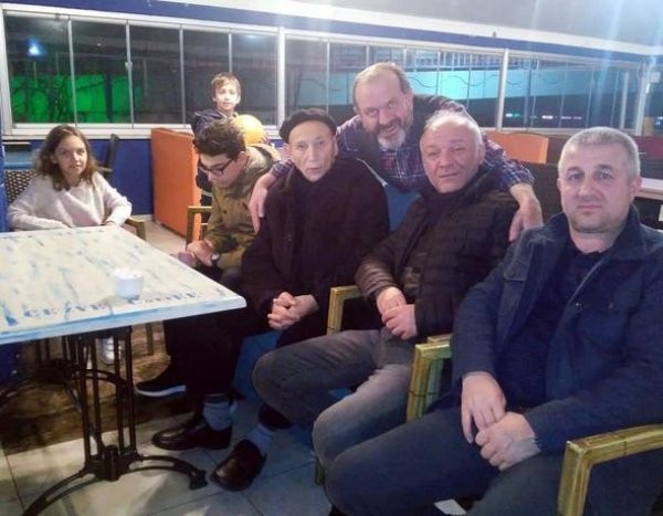 Çöken binadan geriye Alemdar ailesinin fotoğrafı kaldı