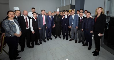 Başkan Burhanettin Çoban'dan Personele Veda Yemeği