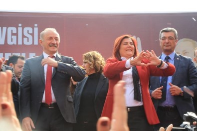 Başkan Çerçioğlu'ndan Didim'de Miting Gibi Açılış