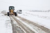Elazığ'da Kar Nedeniyle 98 Köy Yolu Ulaşıma Kapalı Haberi
