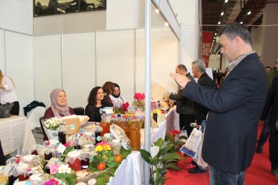 'İzmirli Kadın Çiftçiler' Agroexpo'da