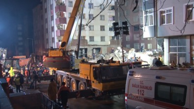 'Kartal'da Ölenlerin Sayısı 15'E Yükseldi, 7 Kişi Yoğun Bakımda'