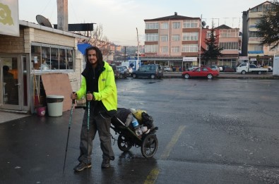 (Özel) 8 Aydır Yolda, Yürüyerek Dünyayı Geziyor