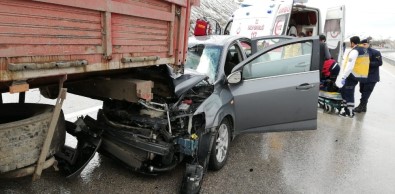Antalya'da Trafik Kazası Açıklaması 1 Ölü, 4 Yaralı