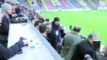 OSMANLISPOR - Bakan Kasapoğlu, Başkent Derbisini İzledi