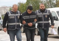 MUSTAFA AKGÜL - Lüks Otomobiliyle 2 Kişiyi Öldüren 4 Kişiyi Yaralayan Sürücü Yakalandı