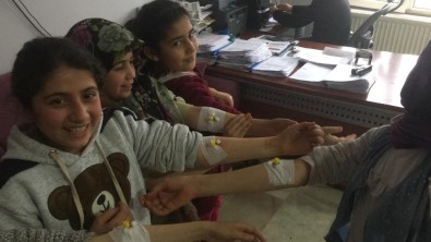 Sason'da 10 Öğrenci Hastaneye Kaldırıldı