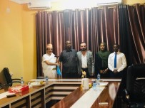 EVLİLİK CÜZDANI - Somali'nin Resmi Evraklarını Hasan Önder Basacak