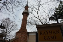 KAYıHAN - Tarihi Camiden 9 Yıl Önce Çalınan Hat Beyoğlu'ndaki Antikacıya Satılmaya Getirilince Vakıflar Müzesine Döndü