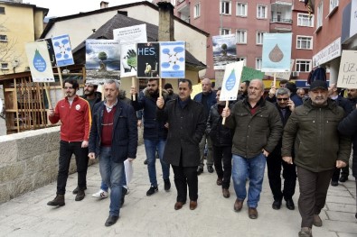 Türkiye'nin En Hızlı Akan Çayının Üzerinde Yapılması Planlanan HES'e Yöre Sakinleri Karşı Çıkıyor