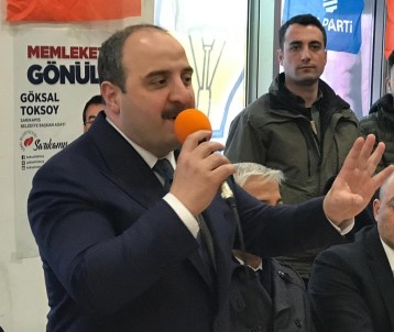 Bakan Varank, Sarıkamış AK Parti SKM'de Partililerle Buluştu