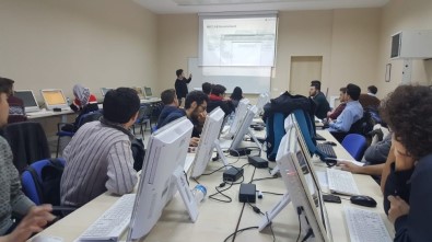 Bartın Üniversitesi'nde Uygulamalı MATLAB Eğitimi Verildi