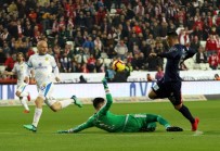 KORAY GENÇERLER - Spor Toto Süper Lig Açıklaması Antalyaspor Açıklaması 2 - MKE Ankaragücü Açıklaması 3 (İlk Yarı)