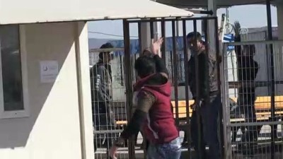 Suriyelilerin Ülkelerine Dönüşü Sürüyor