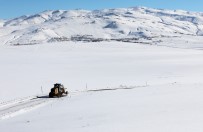 Van'da 453 Yerleşim Yeri Ulaşıma Kapandı