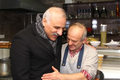 Zorluoğlu, Ortahisar'da Destek Turuna Çıktı