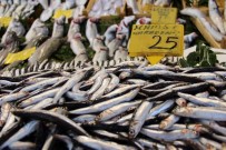 BALIK SEZONU - Balık Sezonunun Son Günlerinde Fiyatlar Cep Yakıyor