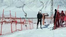 GÜREŞ - Bitlis'te Kayak Tesisinde Hafta Sonu Yoğunluğu