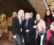 DERYA ŞENSOY - Derya Baykal Diyarbakırlı Kadınlarla Buluştu