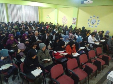 İmam Hatip Lisesi'nde Kitap Okuma Saati