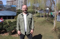 MEHMET GÜNEY - İstanbul'da Sıcak Havada Kar Festivali