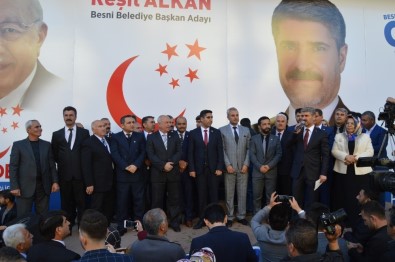 Reşit Alkan'ın Seçim İrtibat Bürosu Açıldı