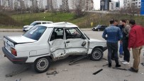 KADIR ŞAHIN - Samsun'da Zincirleme Trafik Kazası Açıklaması 4 Yaralı