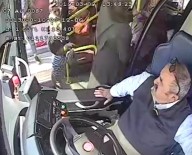 RAYLI SİSTEM - Yanlış Otobüse Binen 3 Yaşındaki Çocuk Polisi Alarma Geçirdi