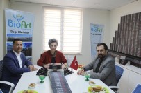 GAZIANTEP ÜNIVERSITESI - Gaziantepli Yazar İçin Ölümünden 28 Yıl Sonra İmza Günü Düzenlendi