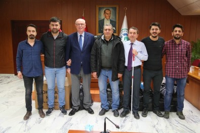 Odunpazarı'ndan Engelli Derneklerine Malzeme Yardımı