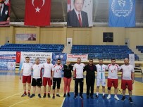 TıP BAYRAMı - 14 Mart Tıp Bayramı Voleybol Turnuvası Sona Erdi