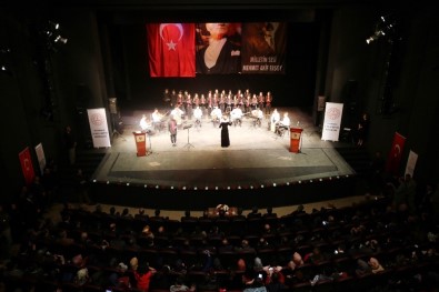 Diyarbakır'da İstiklal Marşı'nın Kabulü Ve Mehmet Akif Ersoy'u Anma Etkinliği