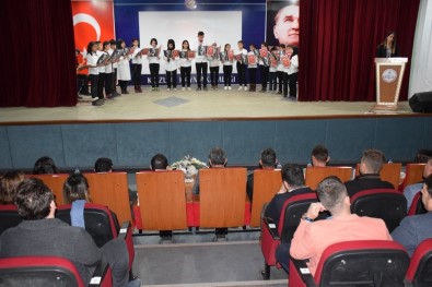 Kozluk'ta İstiklal Marşı'nın Kabulü Ve Mehmet Akif Ersoy'u Anma Etkinlikleri