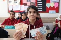 YAMAN DEDE - (Özel) Ortaokul Öğrencisinden Örnek Davranış