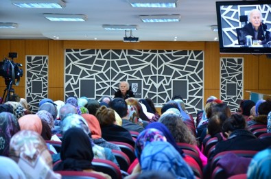 TDV KAGEM  'İslam, Kadın Ve Hayat' Konulu Konferans Düzenledi