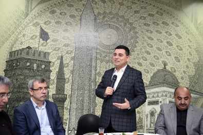 Tütüncü, 'Kepez'de Gecekondu Stokları Hızla Eriyor'