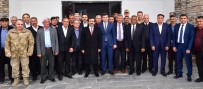 MUSTAFA BAŞOĞLU - Vali Güzeloğlu, Hazro'da Kanaat Önderleri İle Buluştu