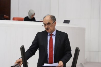 AK Parti Giresun Milletvekili Öztürk Erzincan-Trabzon Demiryolu Güzergahı İle İlgili Konuştu