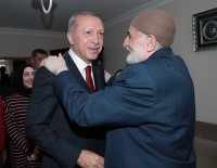 MİTİNG ALANI - Cumhurbaşkanı Erdoğan'dan Sürpriz Ziyaret