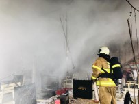 ALİ ÇETİNKAYA - Elektrik Kontağından Çıkan Yangın Ünlü Mekânı Kül Etti