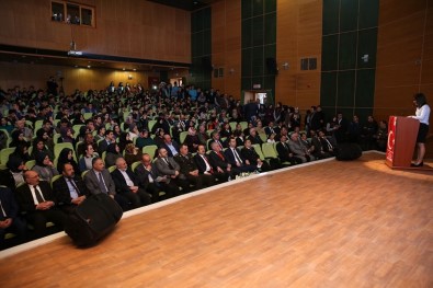 İstiklal Marşı'nın Kabulünün 98. Yıldönümü Ve Mehmet Akif Ersoy Anma Programı Düzenlendi