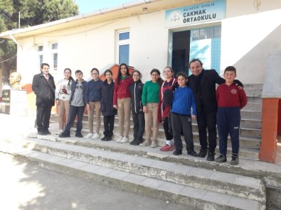 Mehmet Akif Ersoy Ortaokulu Geleneği Bozmadı