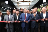MUHITTIN PAMUK - Mersin'in Yeni Çiçek Pasajı Açıldı