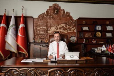 Nevşehir Belediye Başkanı Seçen, '14 Mart Tıp Bayramı Kutlu Olsun'
