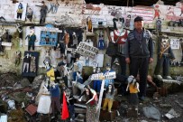 SEYİT ONBAŞI - (Özel) Mahalle Meydanı Değil Sanat Atölyesi