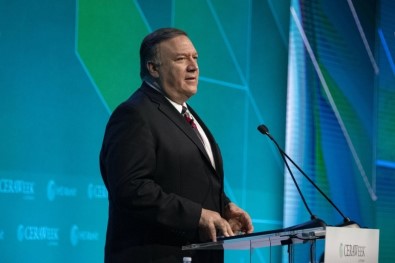 Pompeo'dan Petrol Endüstrisine Çağrı Açıklaması 'ABD Dış Politikasını Destekleyin'