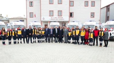 Van'da Tam Donanımlı Yeni Ambulanslar Hizmette