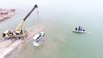 Aracıyla Baraj Gölüne Uçan Şahsı JÖAK Timleri Buldu Haberi