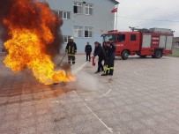 TATBIKAT - Cumhuriyet Ortaokulu'nda Yangın Tatbikatı