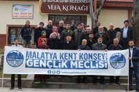 GENÇLİK MECLİSİ - Gençlerden Yaşlılara Vefa Ziyareti